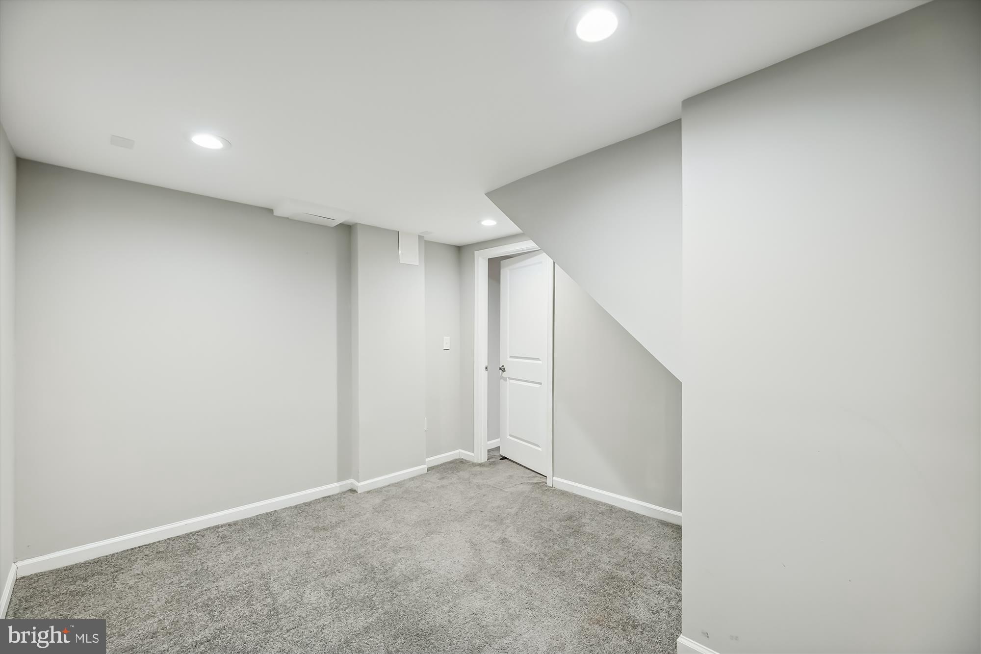 FOREST HEIGHTS - Residential