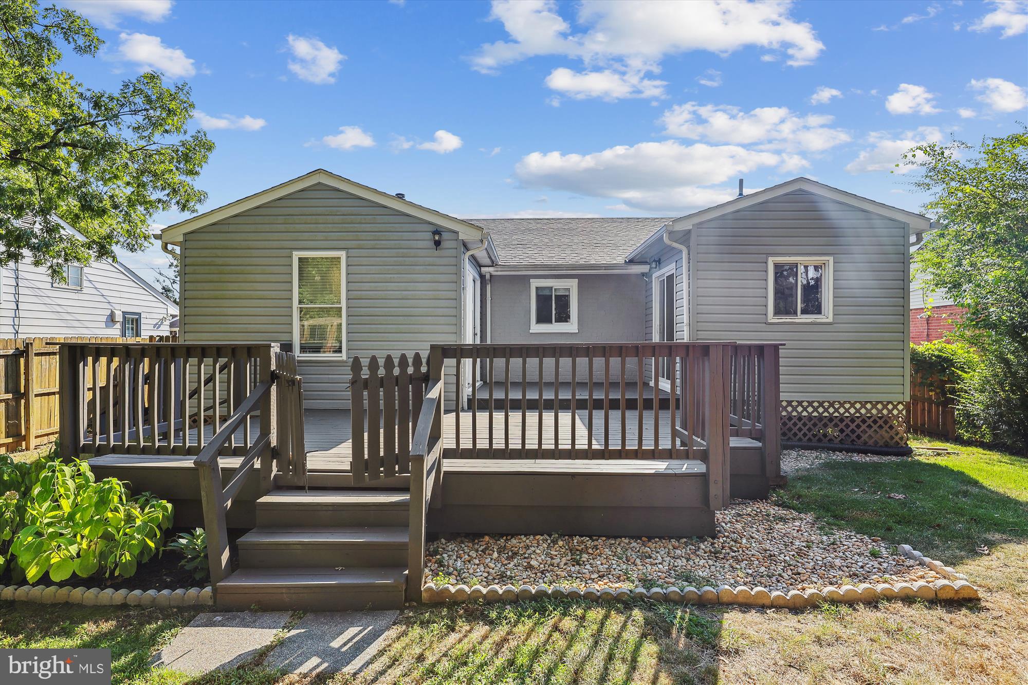 FOREST HEIGHTS - Residential