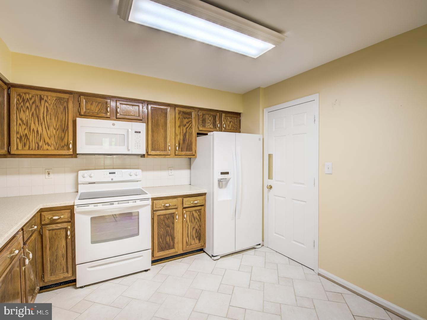 STRATFORD PLACE AT KINGS - Residential