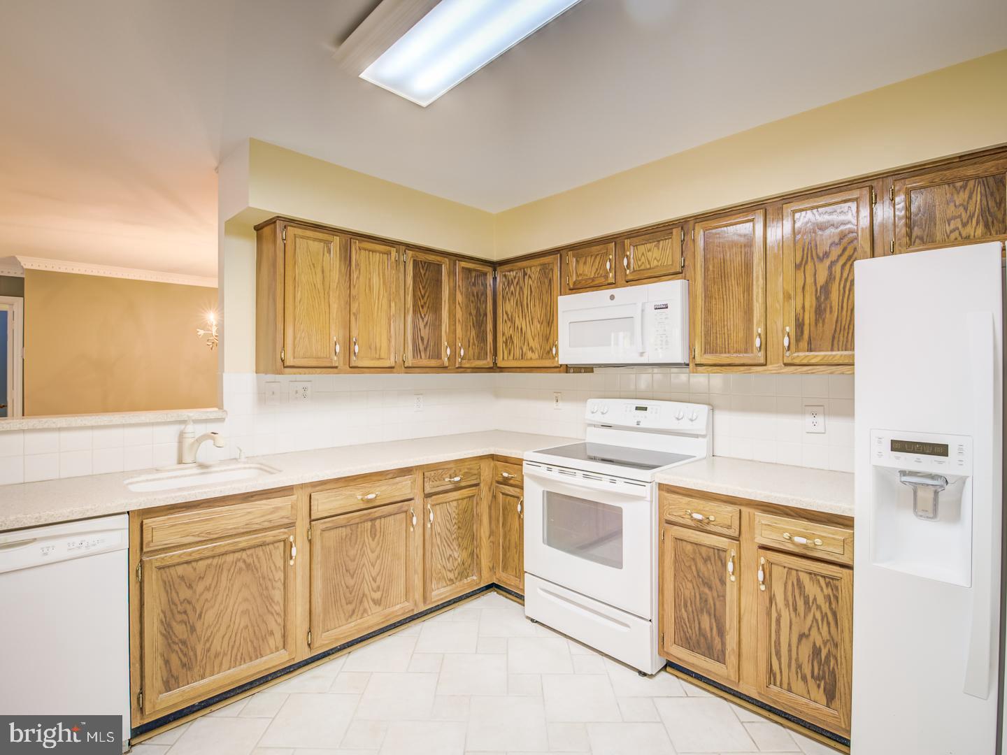 STRATFORD PLACE AT KINGS - Residential