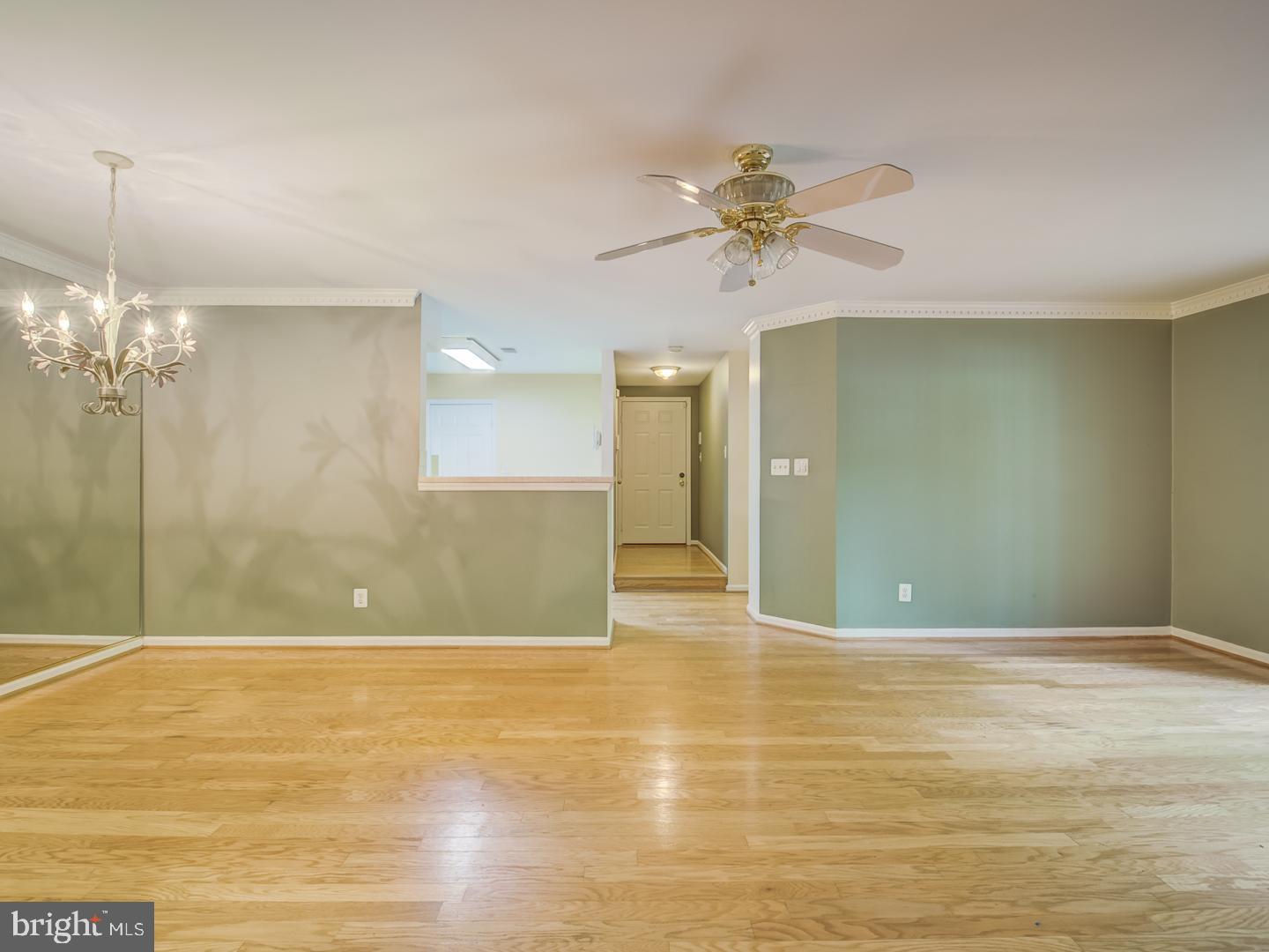 STRATFORD PLACE AT KINGS - Residential