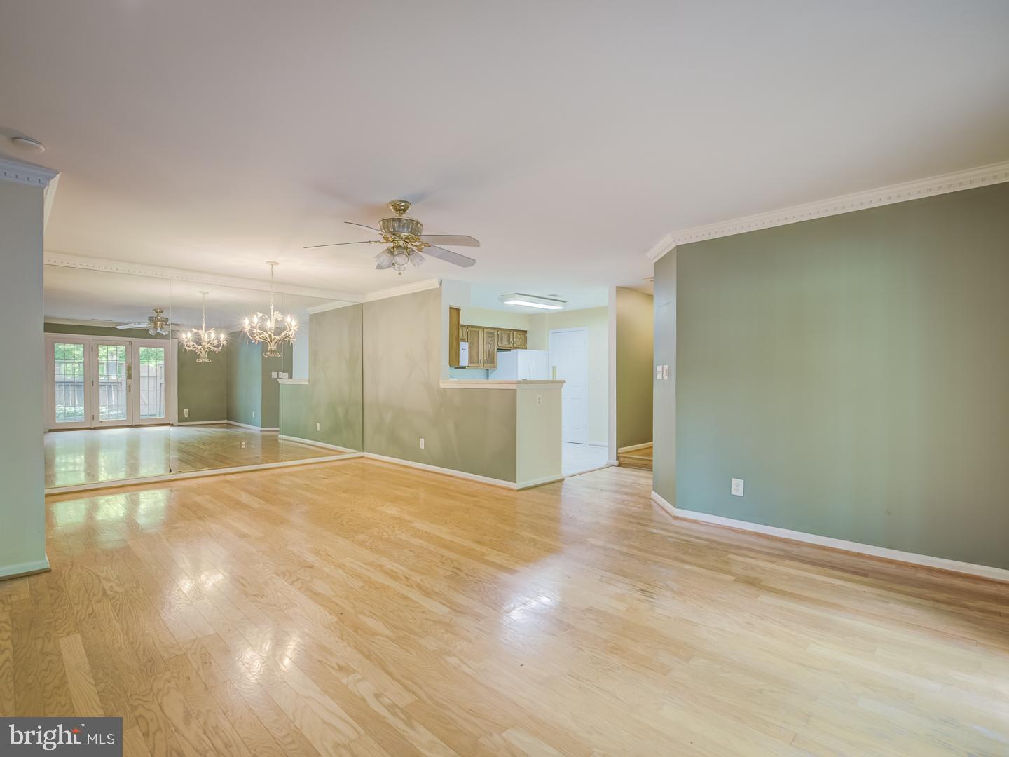 STRATFORD PLACE AT KINGS - Residential