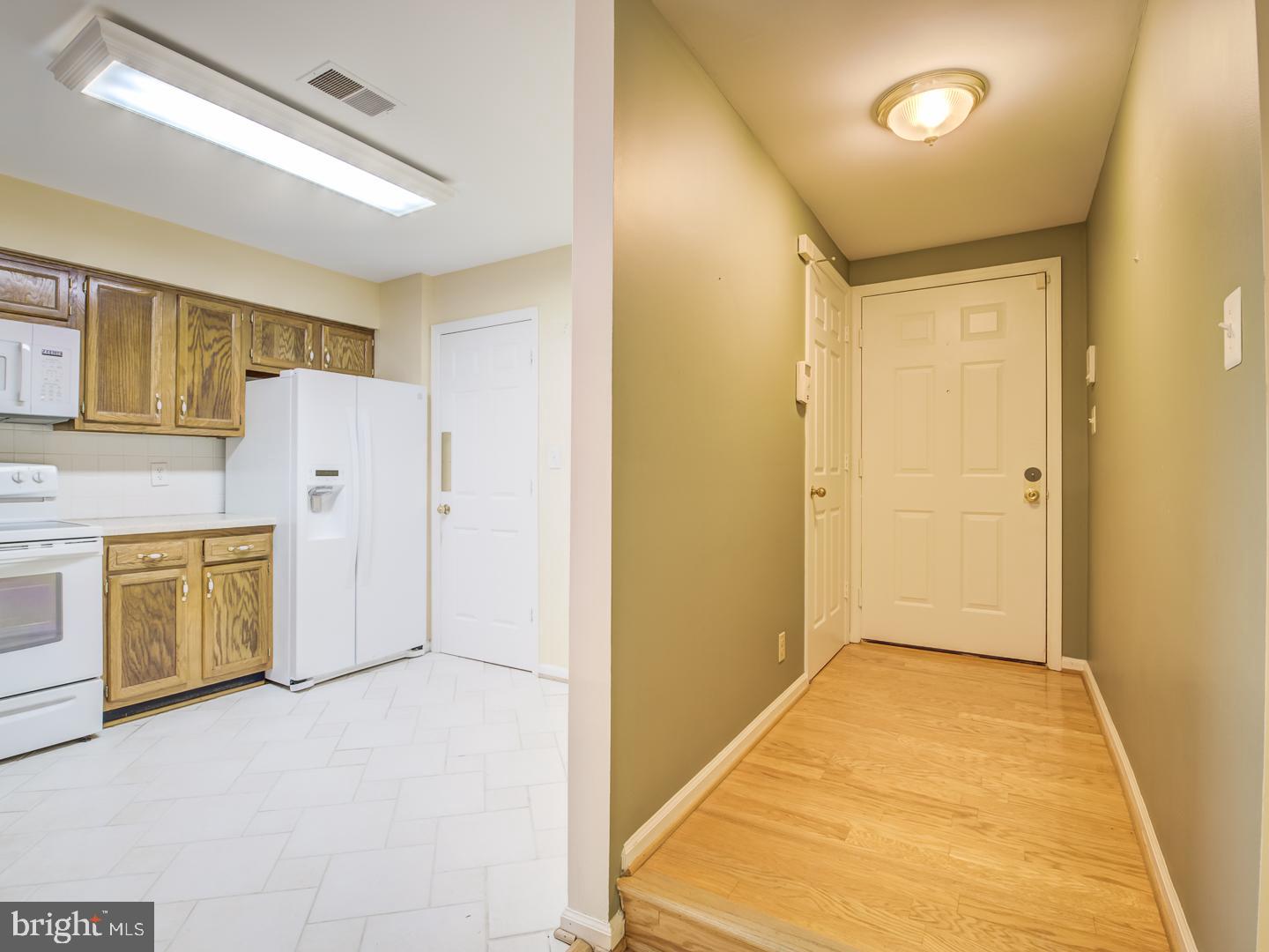 STRATFORD PLACE AT KINGS - Residential