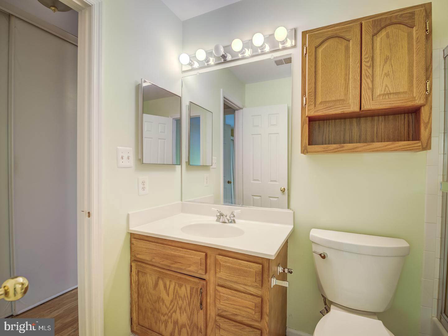 STRATFORD PLACE AT KINGS - Residential