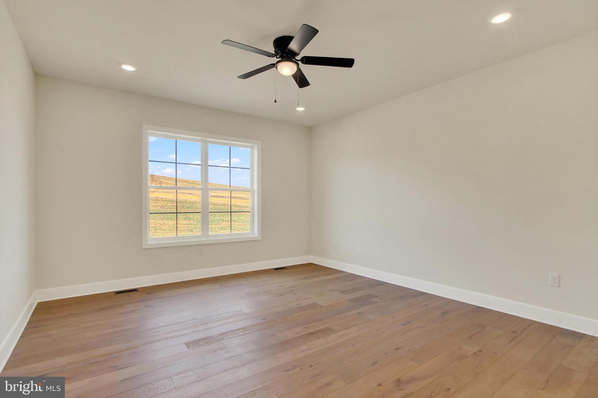 WASHINGTON TWP - Residential