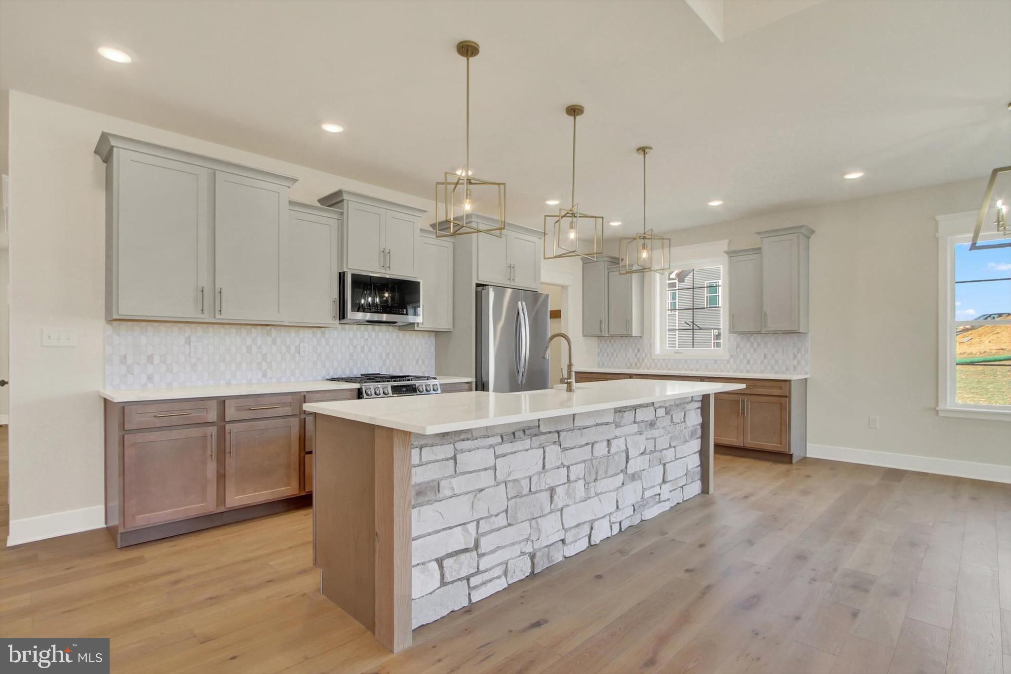 WASHINGTON TWP - Residential