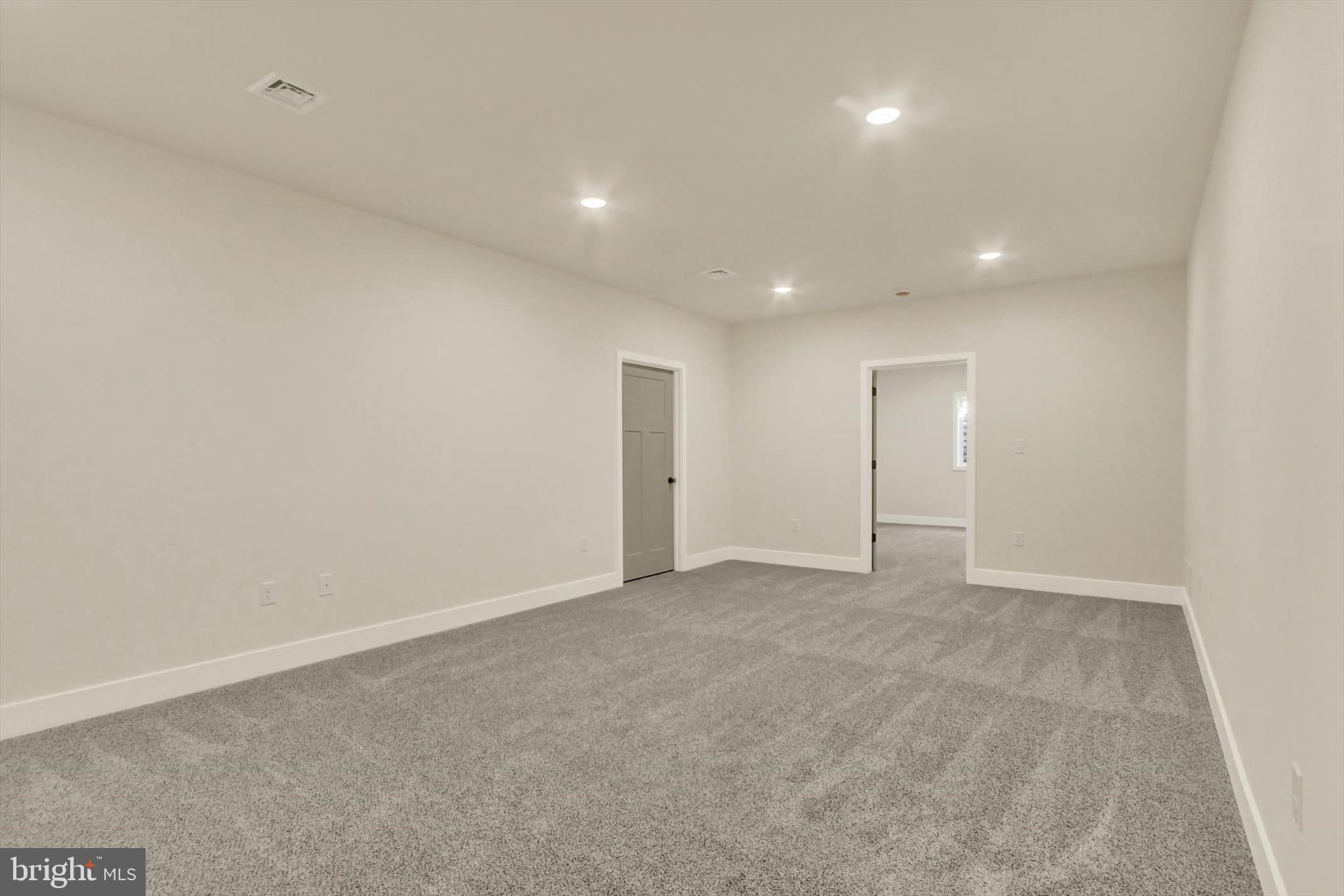 WASHINGTON TWP - Residential