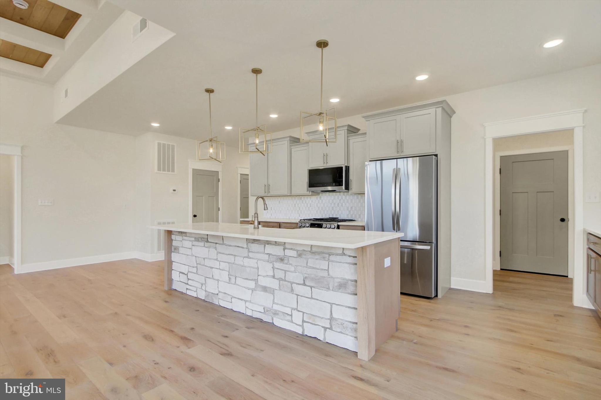 WASHINGTON TWP - Residential