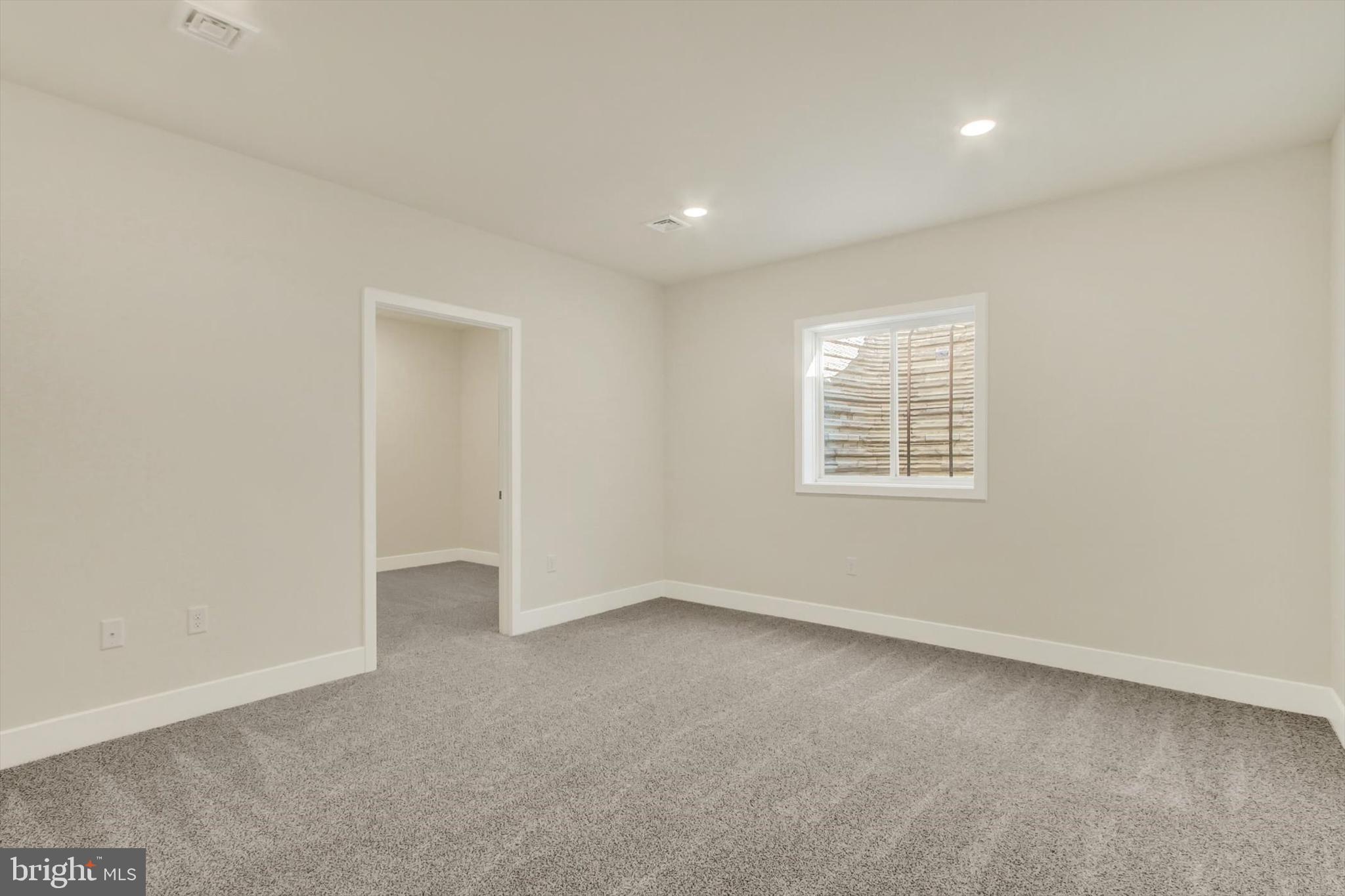 WASHINGTON TWP - Residential