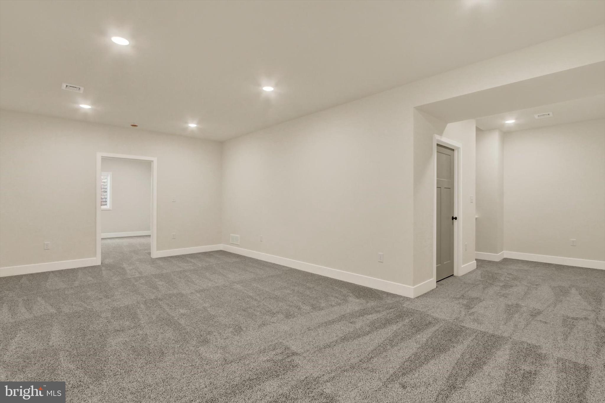 WASHINGTON TWP - Residential