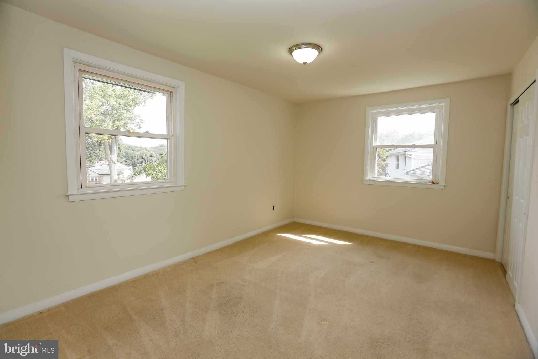 SPRING VALLEY FARM - Residential