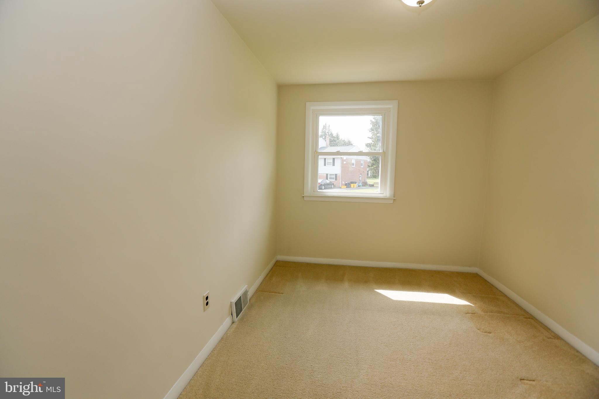 SPRING VALLEY FARM - Residential