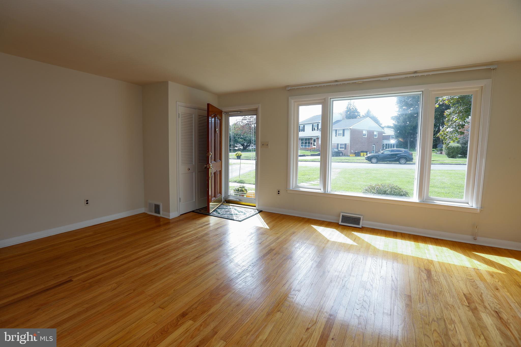 SPRING VALLEY FARM - Residential