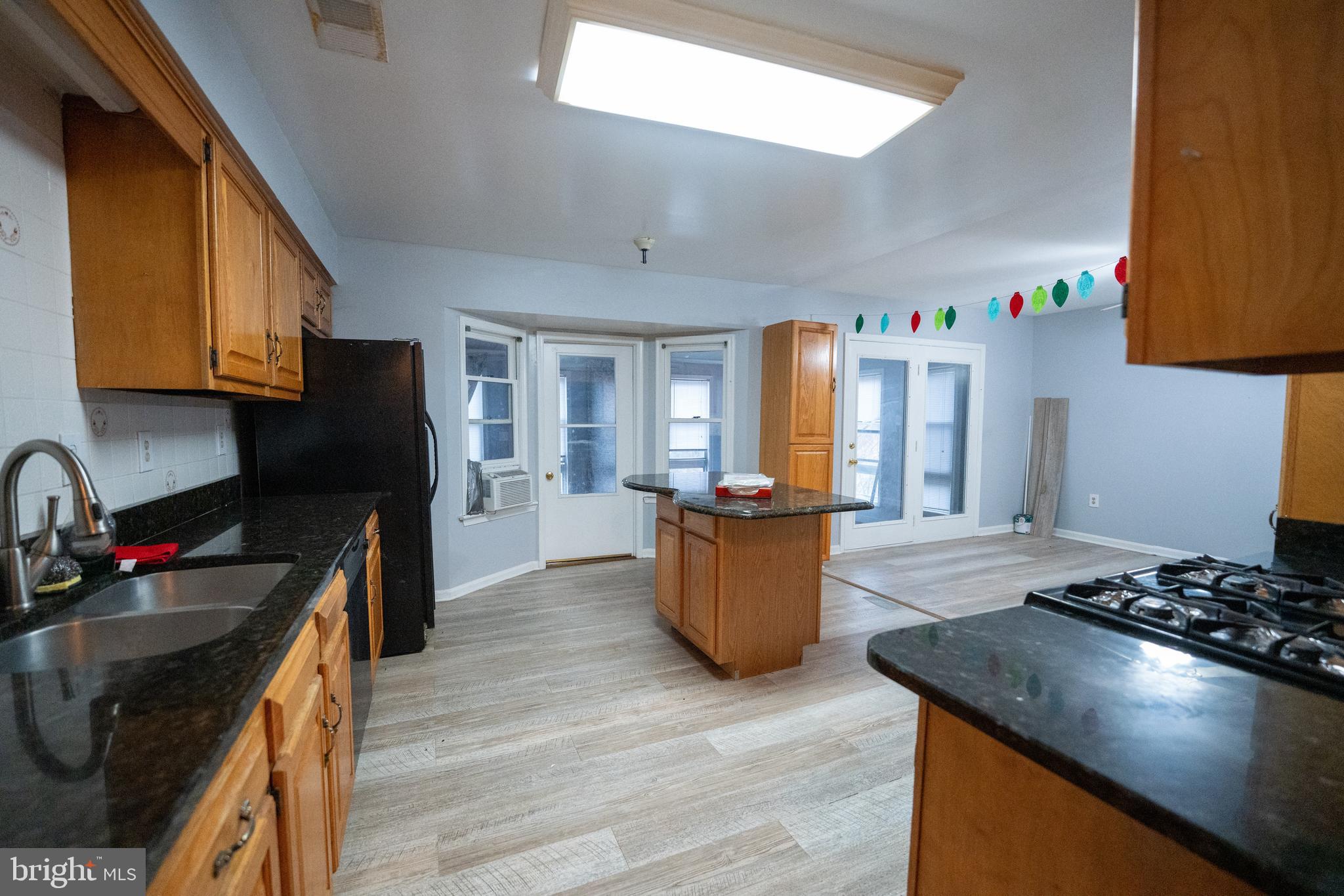 GLENARDEN HEIGHTS - Residential