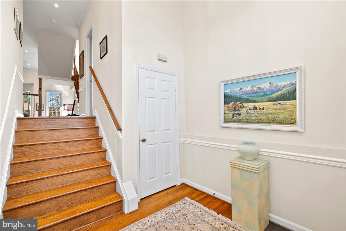 MCLEAN PROVINCE - Residential Lease