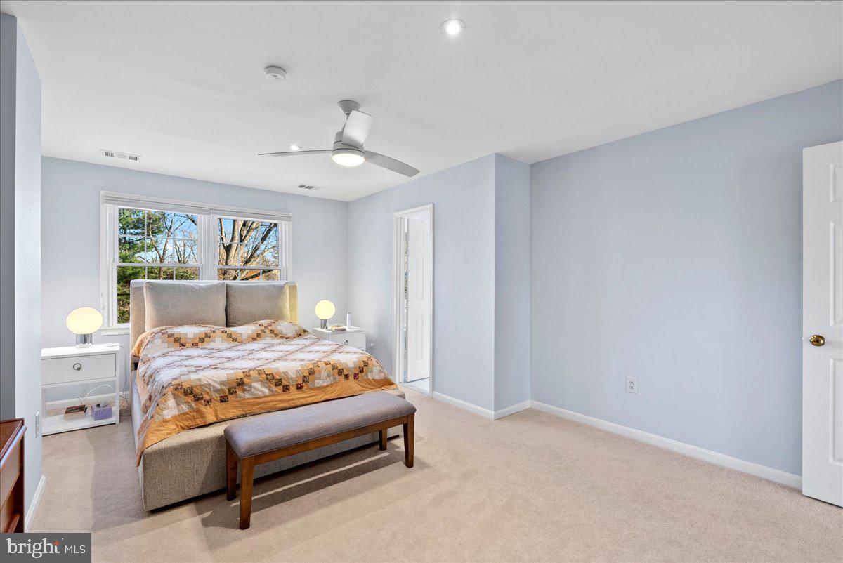 MCLEAN PROVINCE - Residential Lease