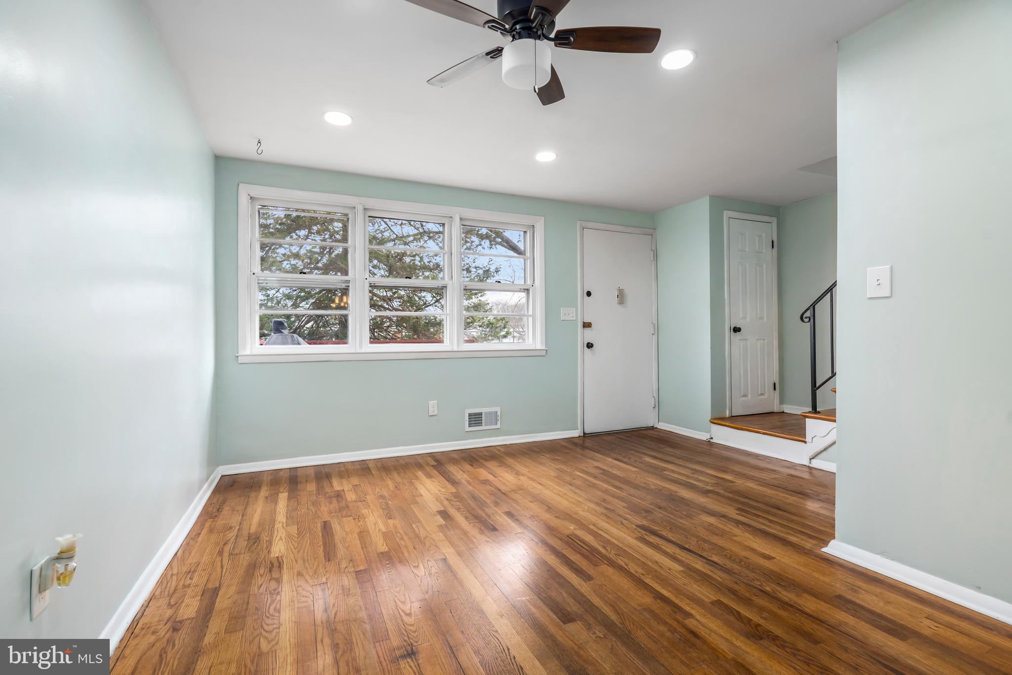 MIDDLESEX - Residential