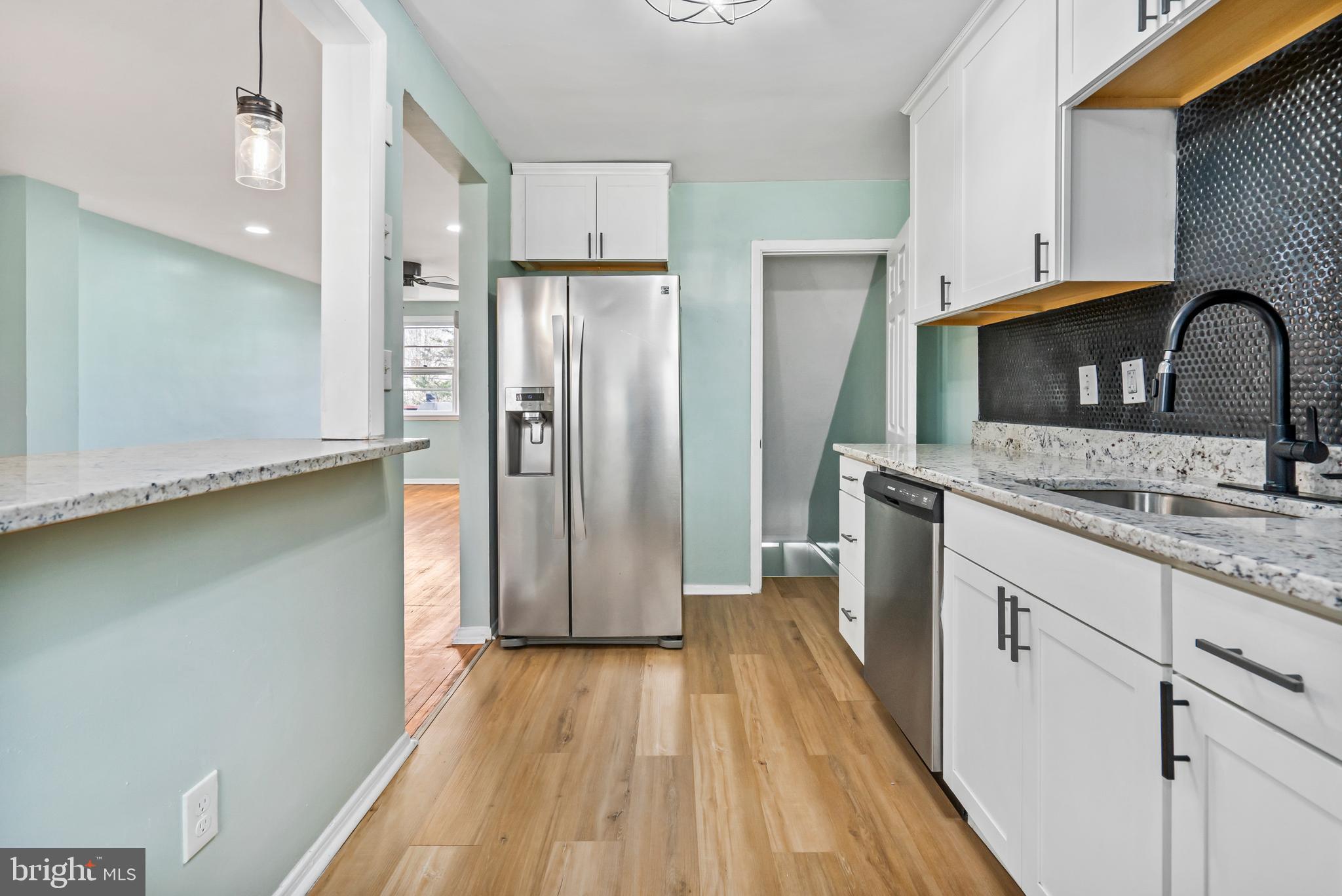 MIDDLESEX - Residential