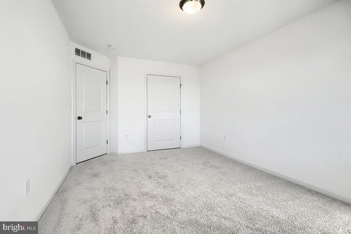 LOGAN GREENE - Residential