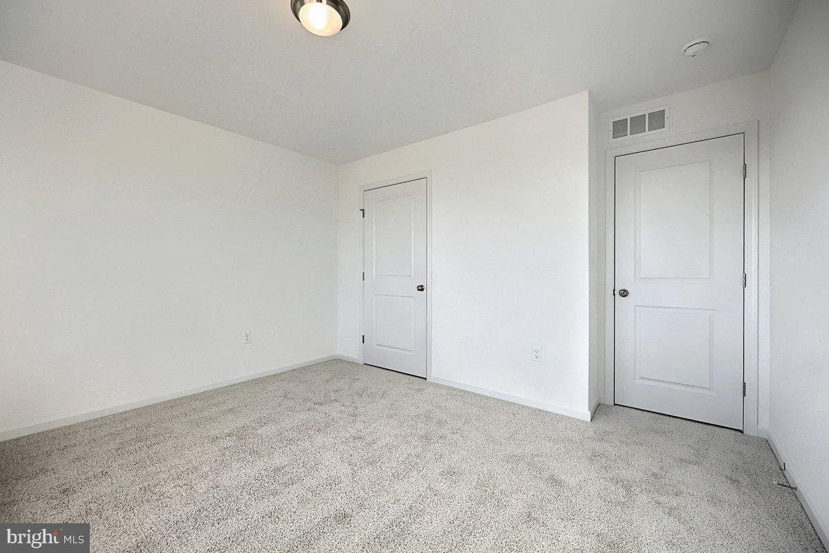 LOGAN GREENE - Residential