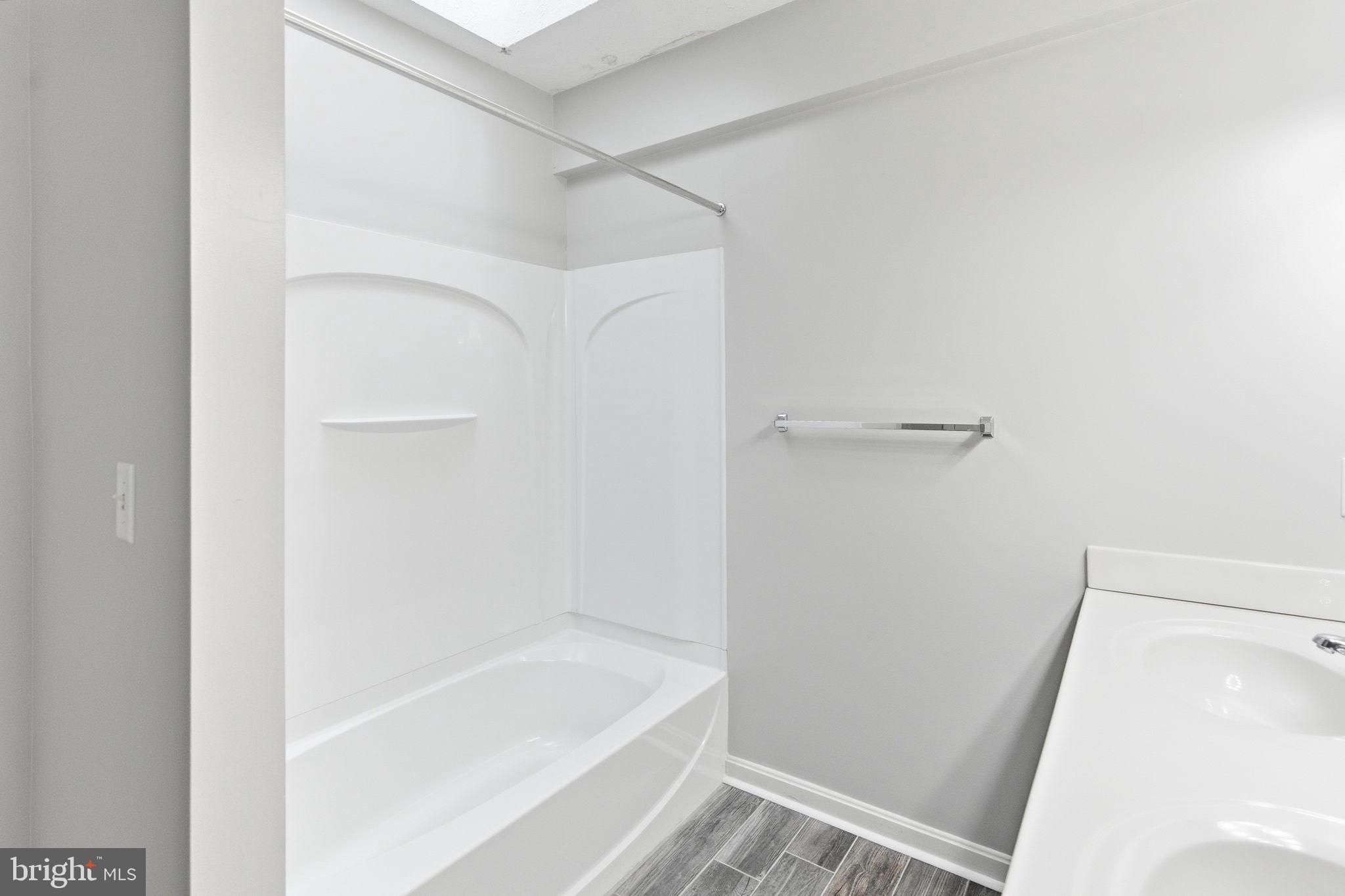 GREENWOOD - Residential