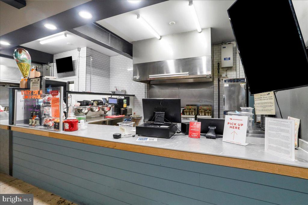 Photo of 985 Baltimore Pike, GETTYSBURG, PA 17325 (MLS # PAAD2017520)