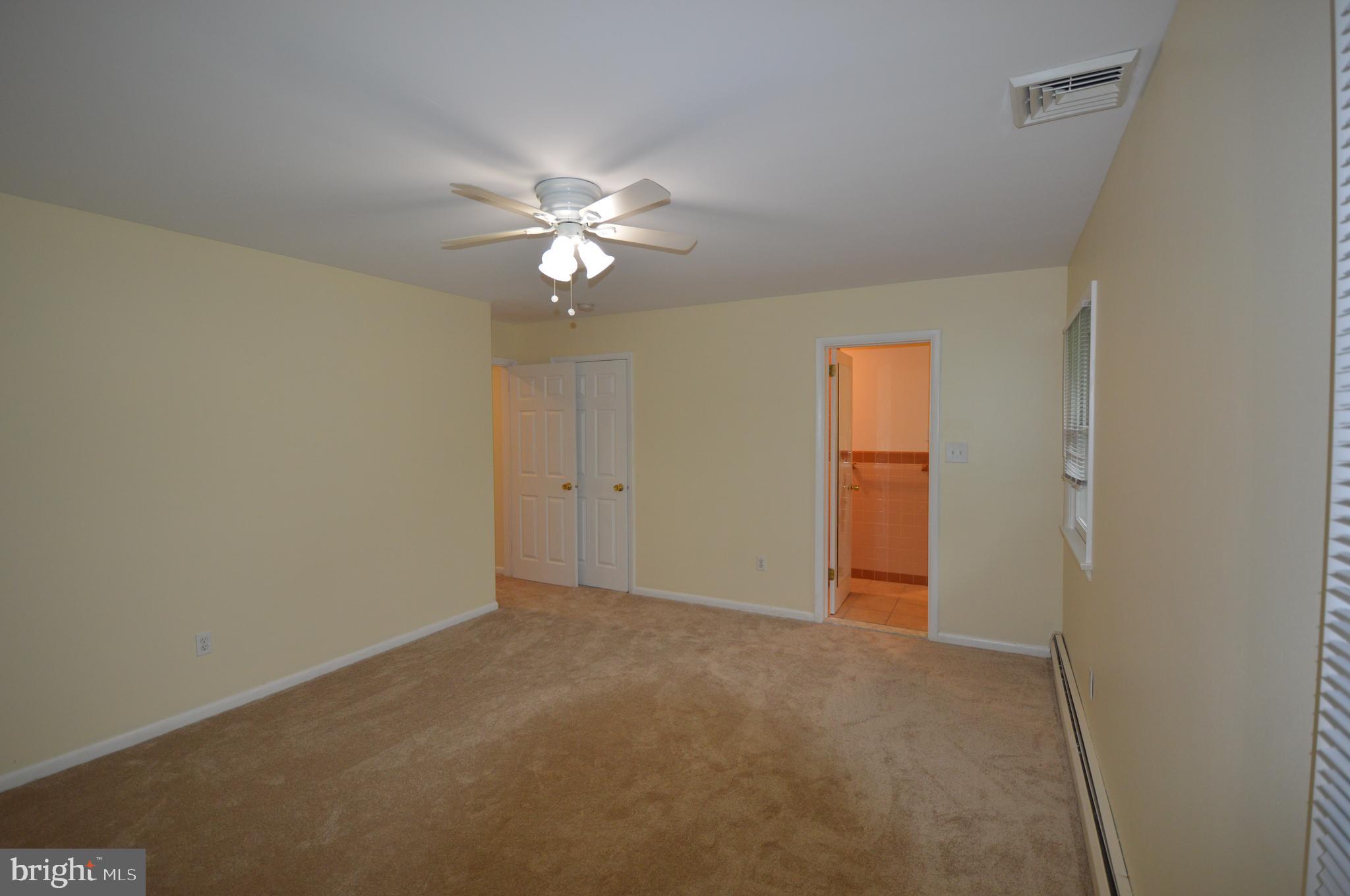 GLEN MILLS - Residential Lease