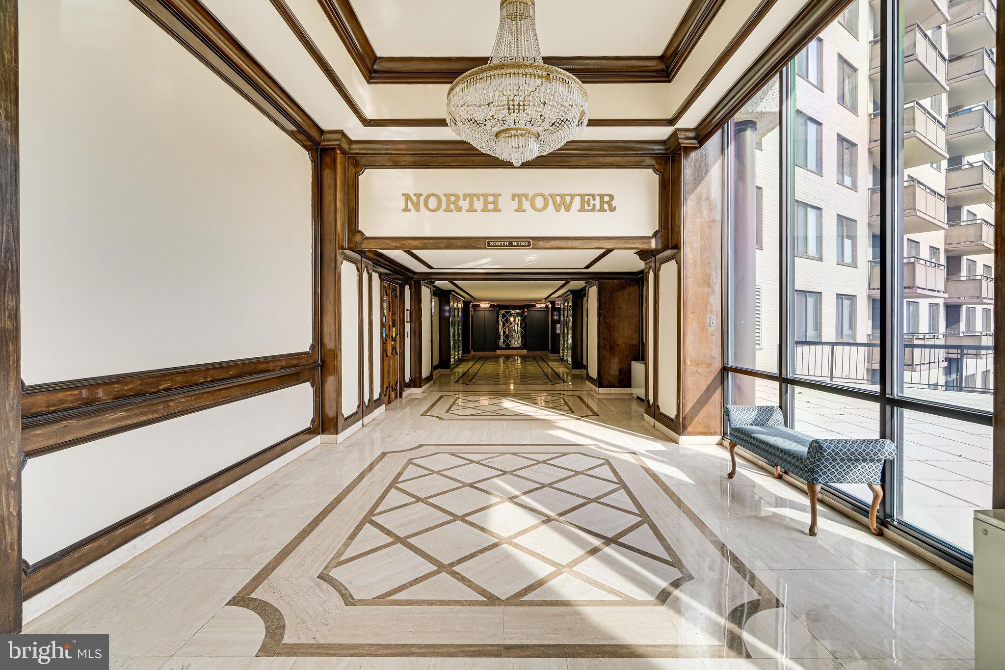 PROMENADE TOWERS - Residential