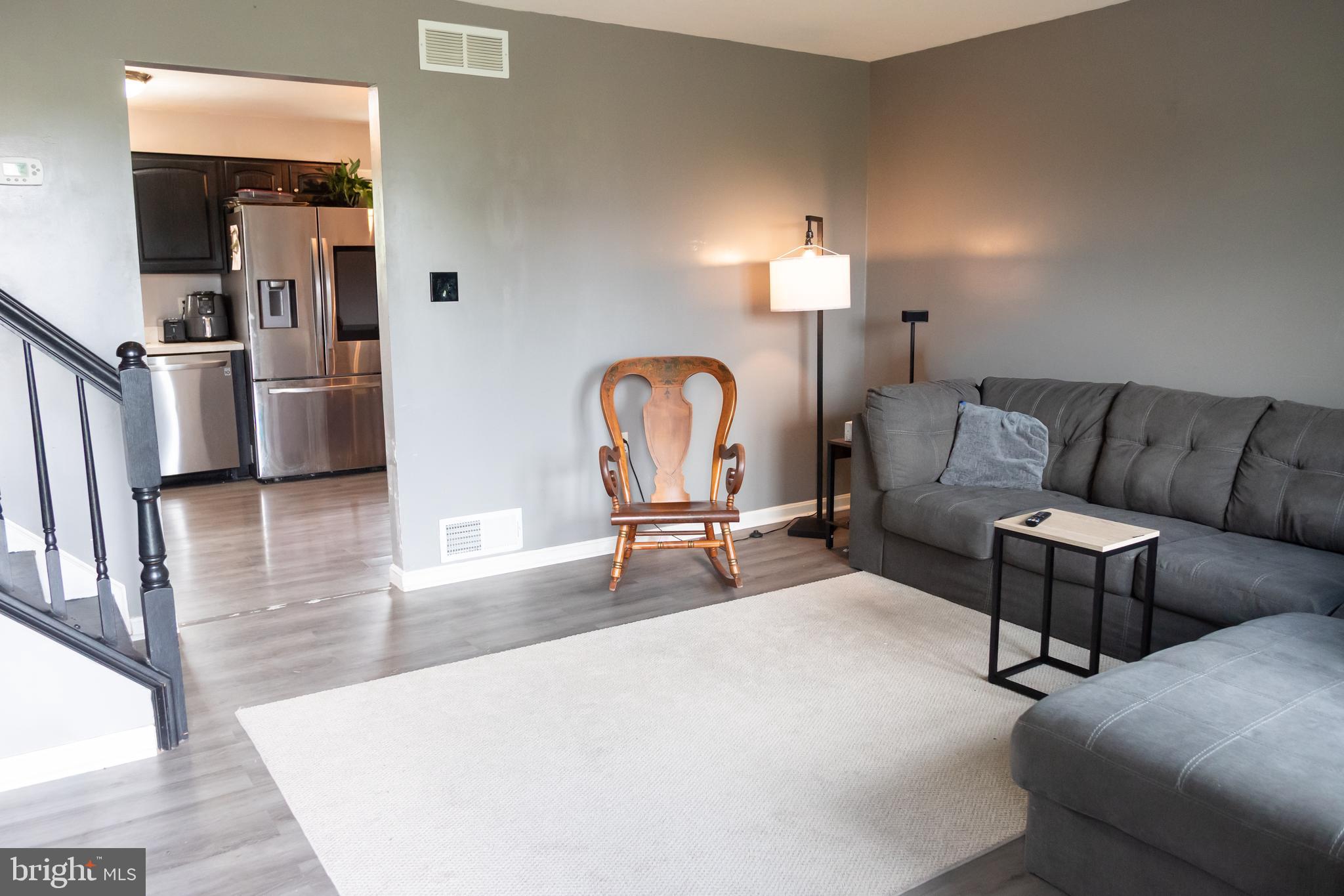 MOUNTAIN SHADOWS - Residential