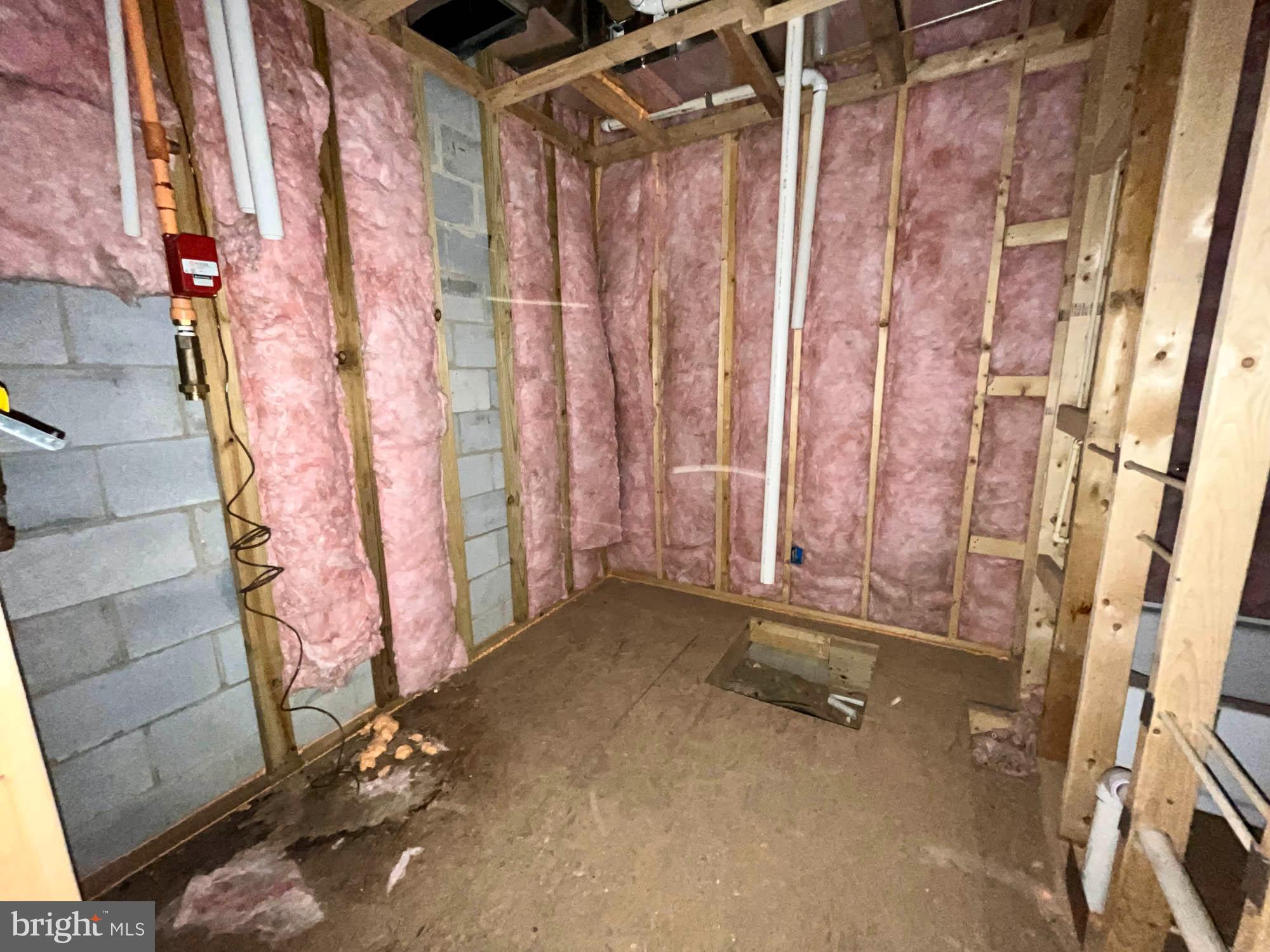 HAMPDEN HISTORIC DISTRICT - Residential