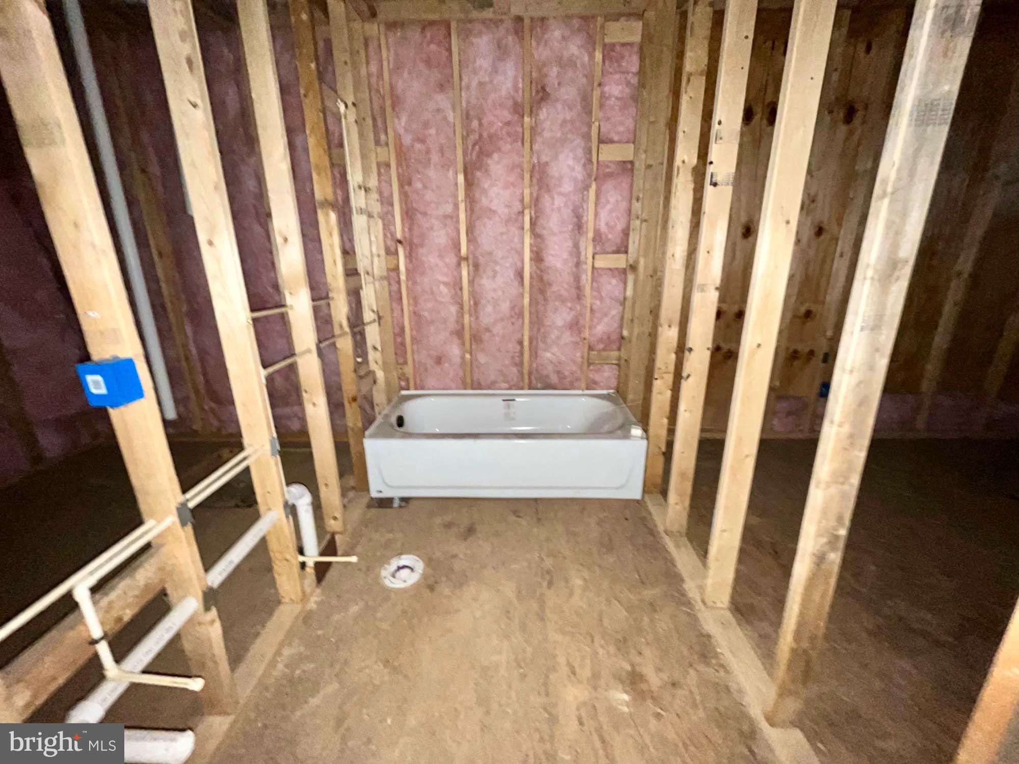 HAMPDEN HISTORIC DISTRICT - Residential