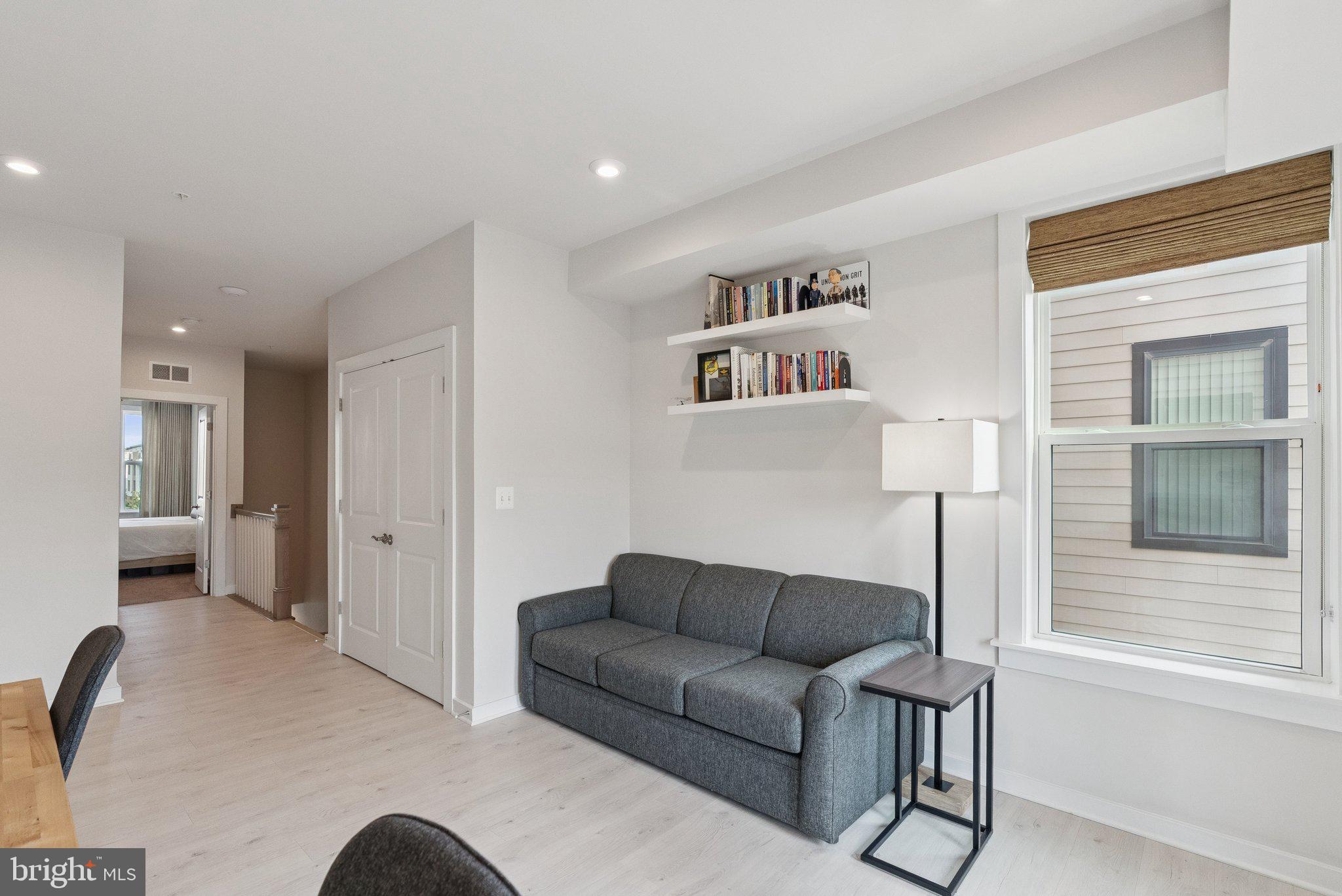 WESTSIDE AT SHADY GROVE METRO - Residential