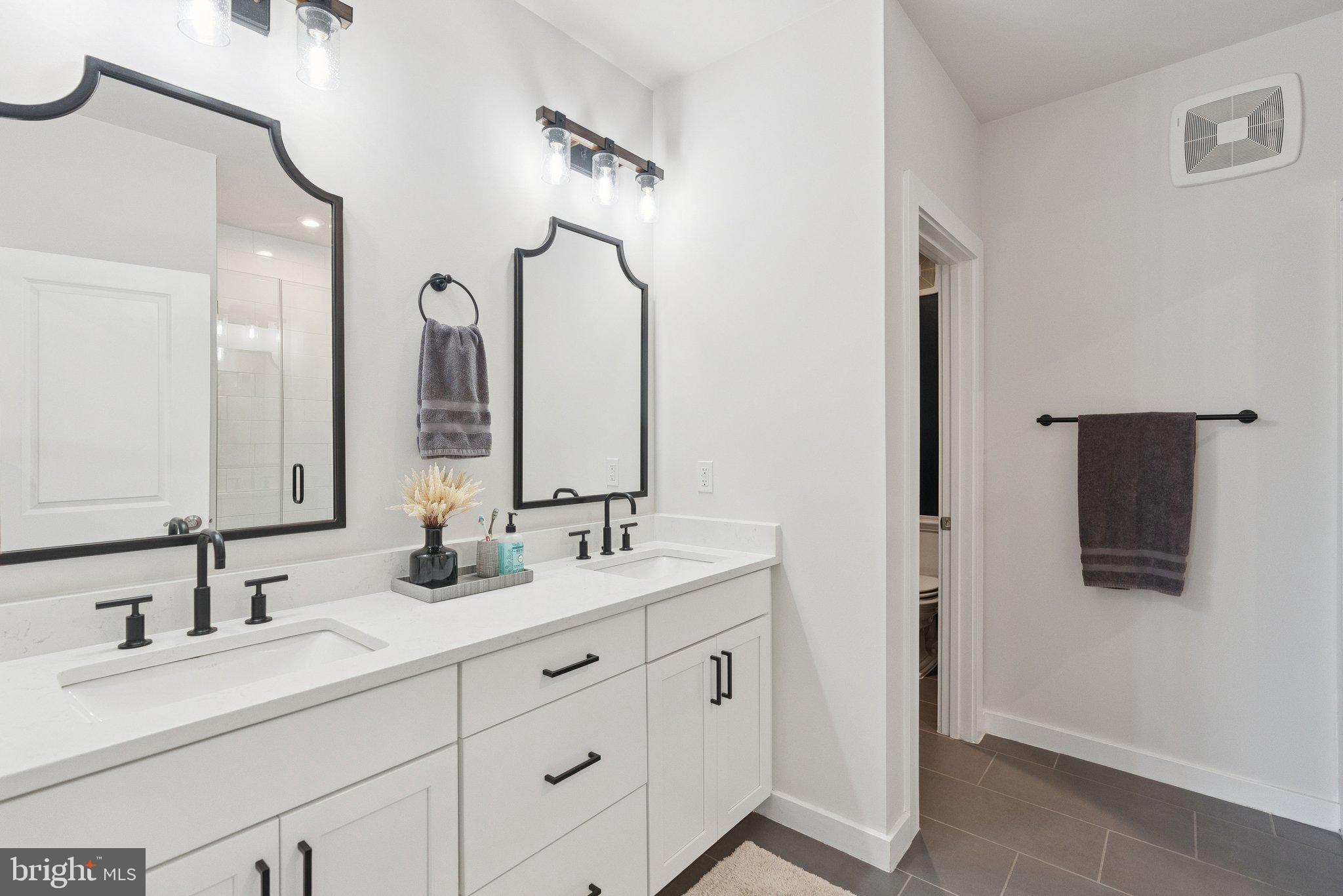 WESTSIDE AT SHADY GROVE METRO - Residential