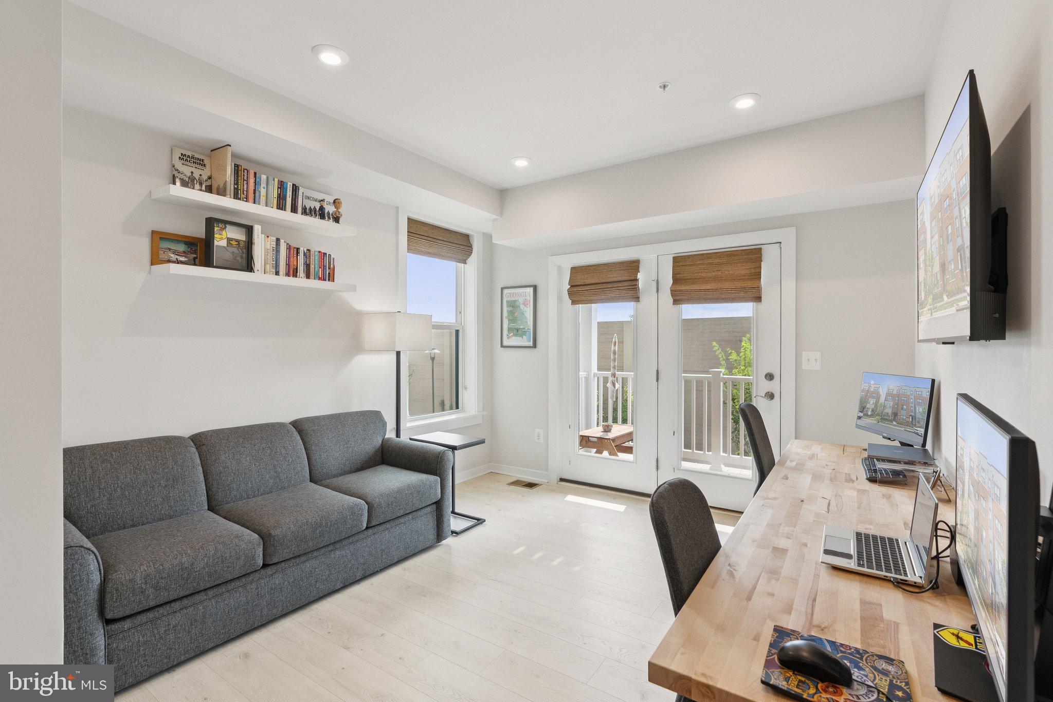 WESTSIDE AT SHADY GROVE METRO - Residential