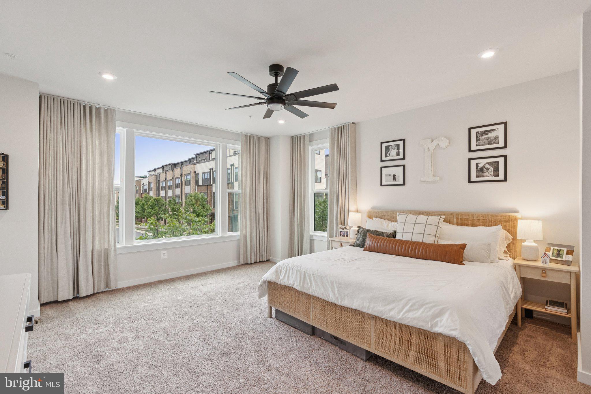 WESTSIDE AT SHADY GROVE METRO - Residential