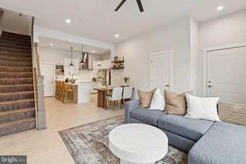 Photo of 16202 Connors Way #61, ROCKVILLE, MD 20855 (MLS # MDMC2198492)