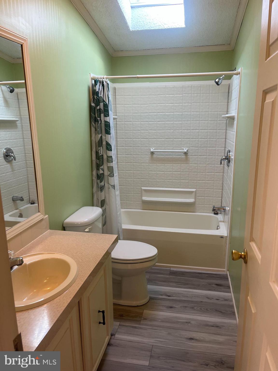 BRIARWOOD ESTATES - Residential