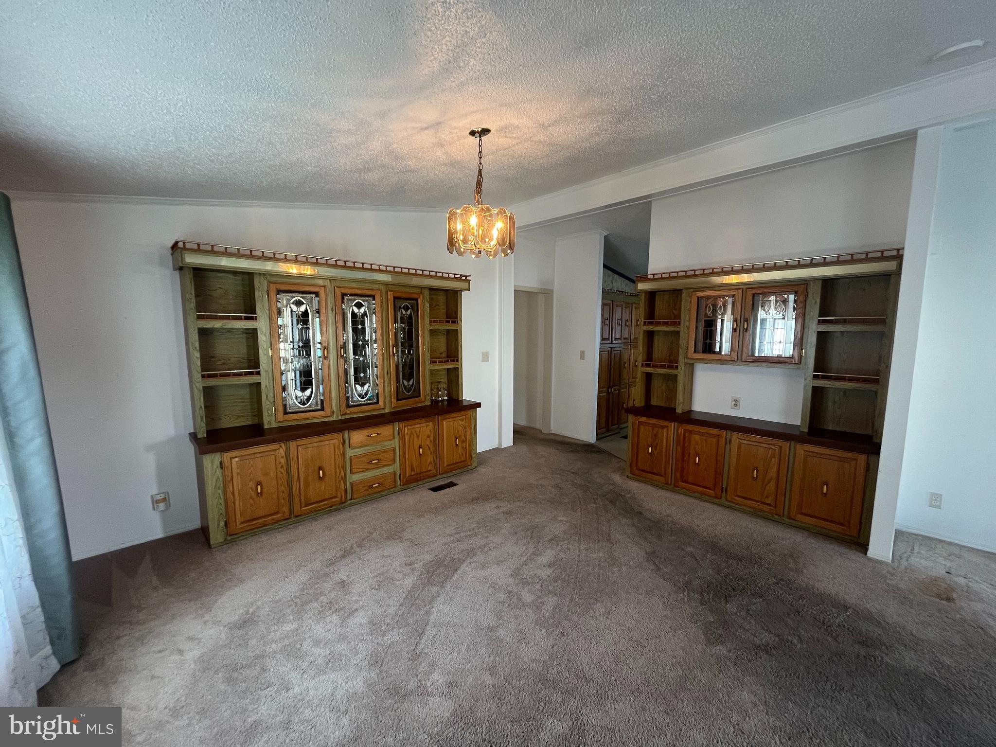 BRIARWOOD ESTATES - Residential