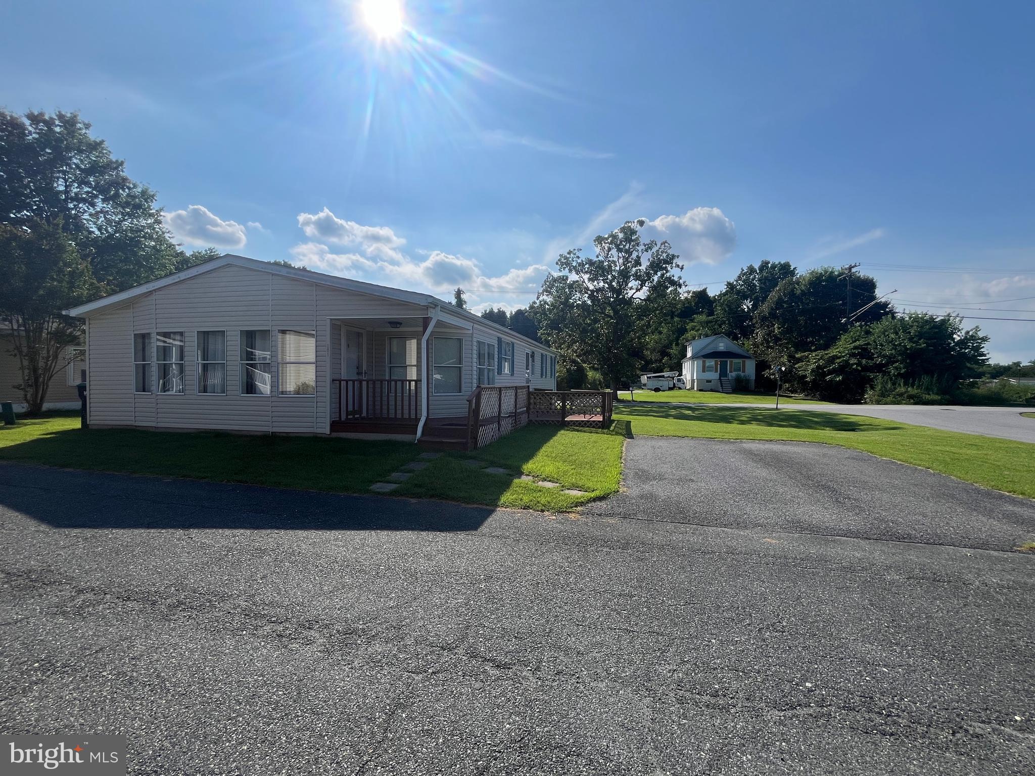 BRIARWOOD ESTATES - Residential