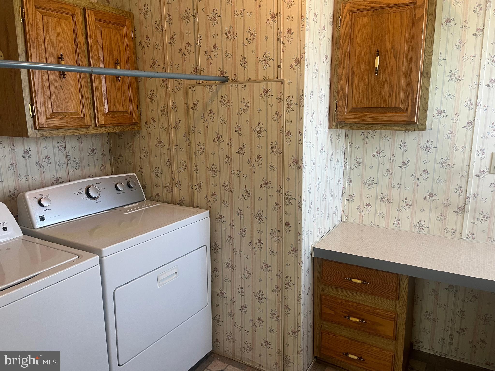 BRIARWOOD ESTATES - Residential