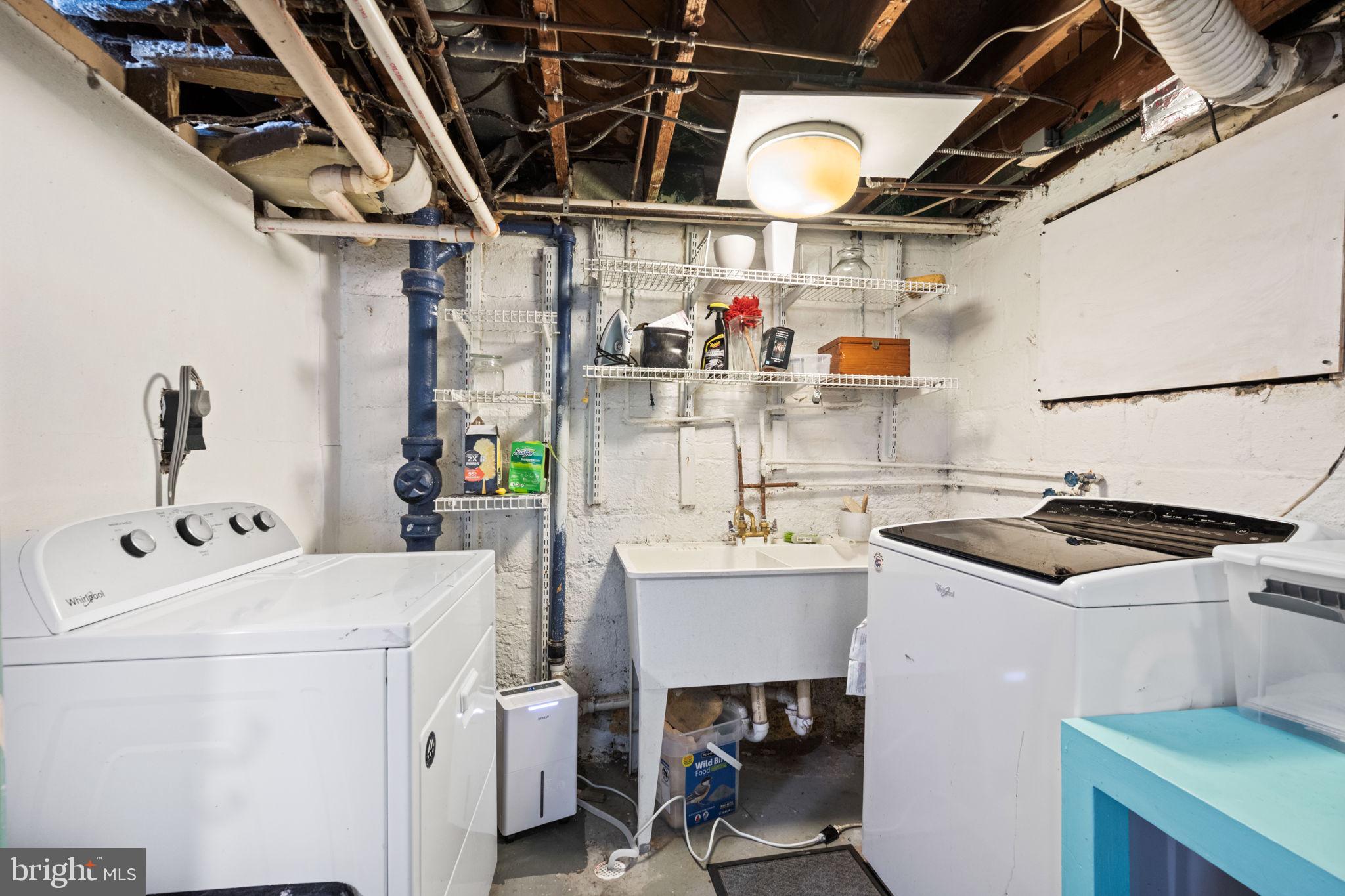 MONTICELLO PARK - Residential