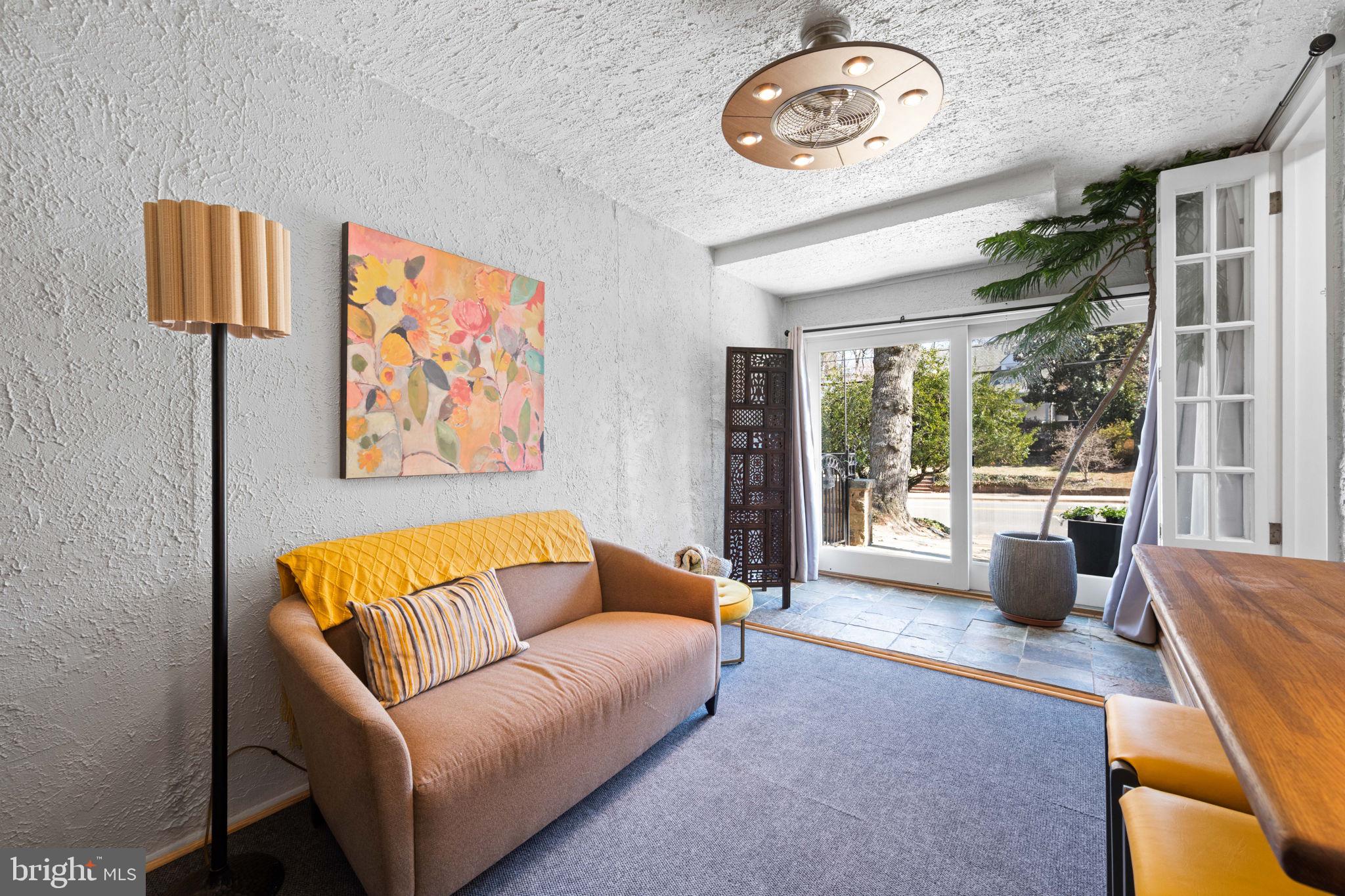 MONTICELLO PARK - Residential