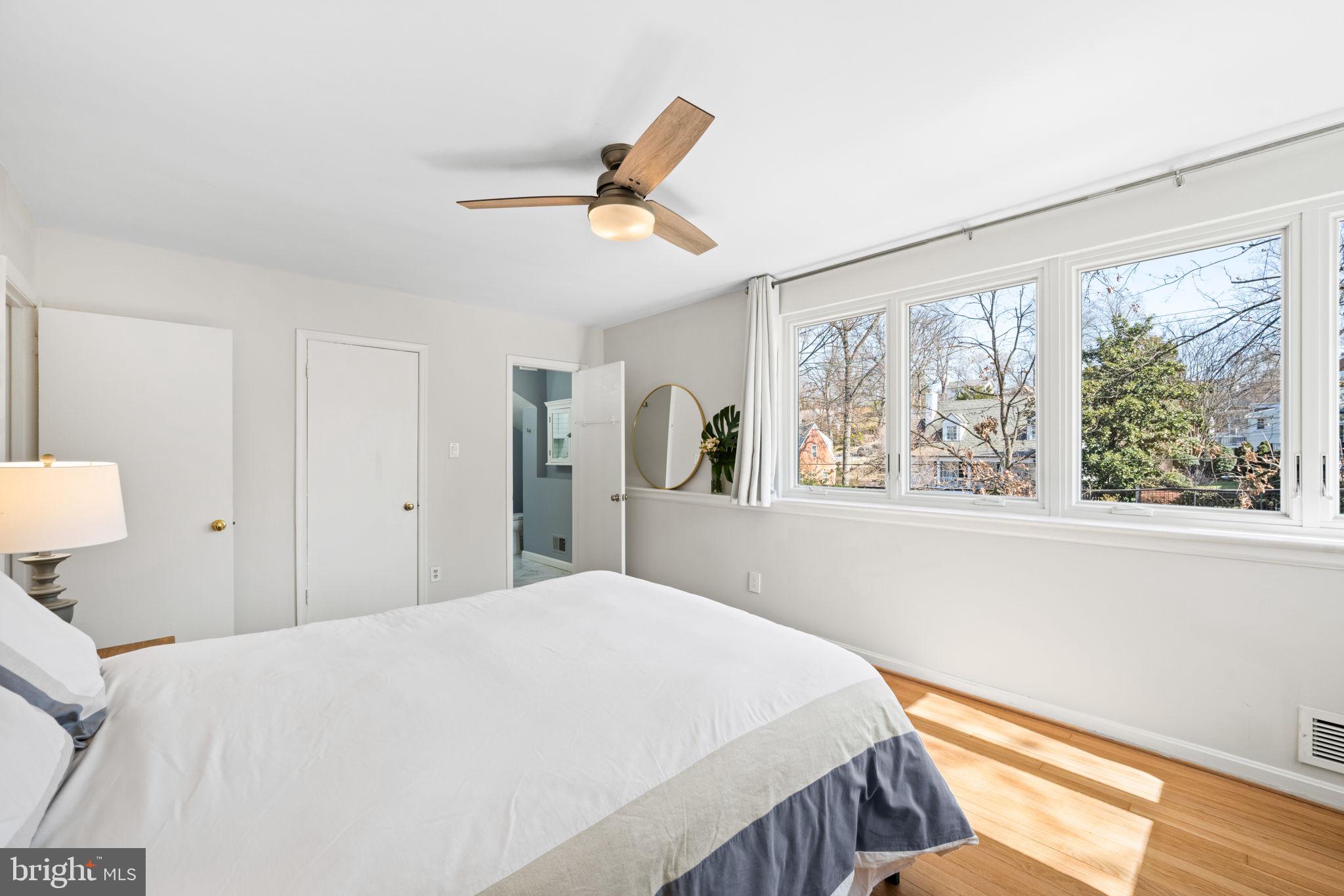 MONTICELLO PARK - Residential