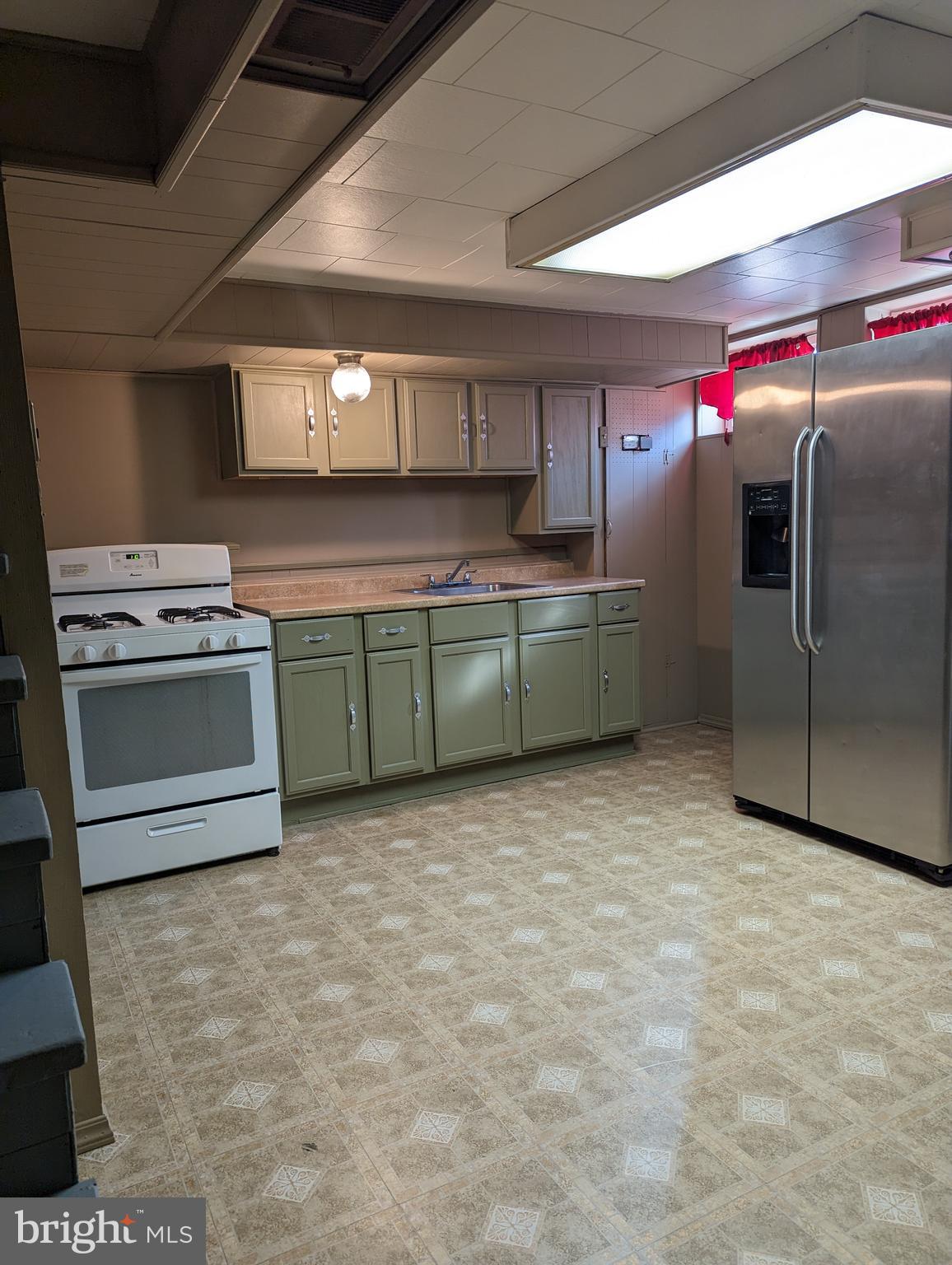 BELAIR-EDISON - Residential