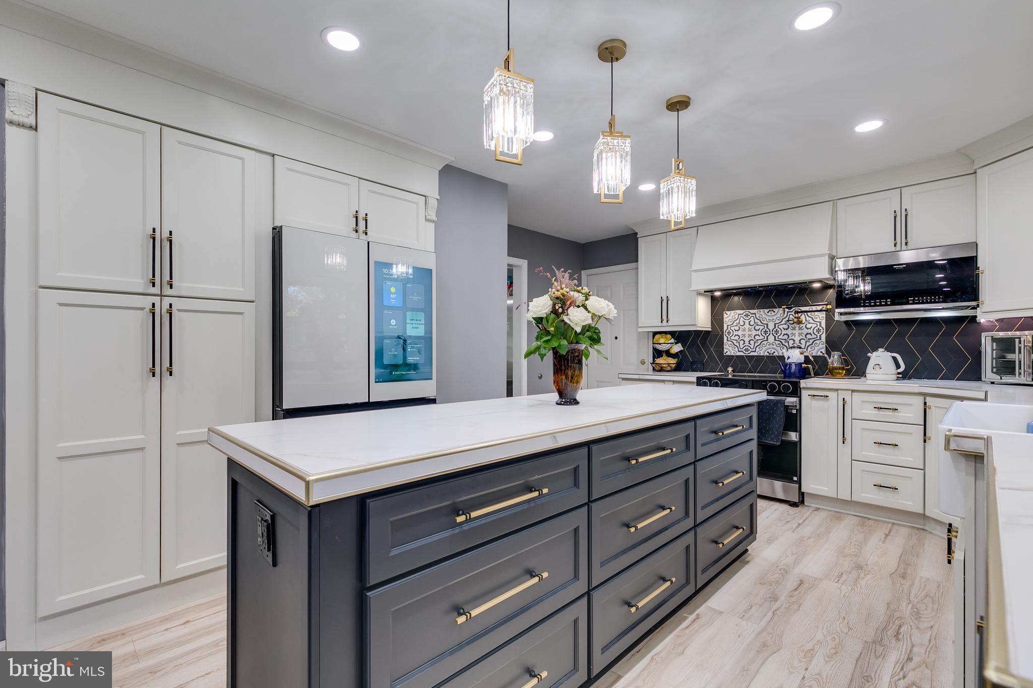 EDGEHILL - Residential