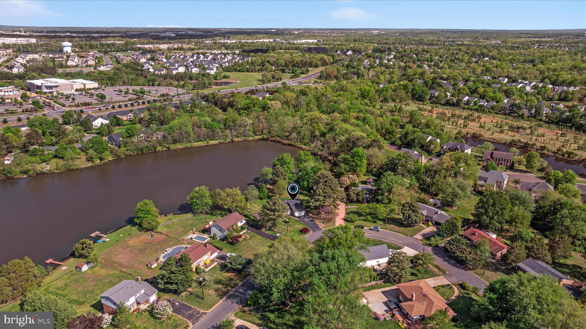 LAKEVIEW ESTATES - Residential