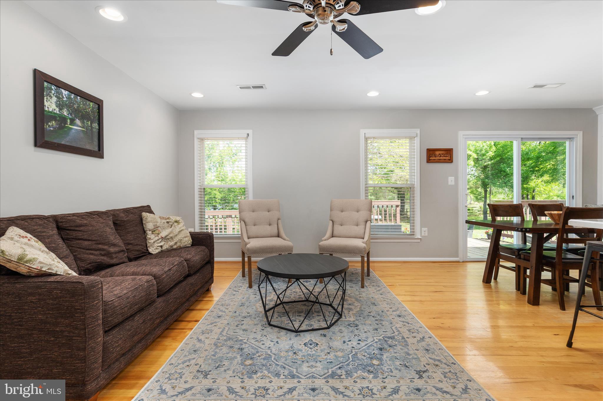 LAKEVIEW ESTATES - Residential