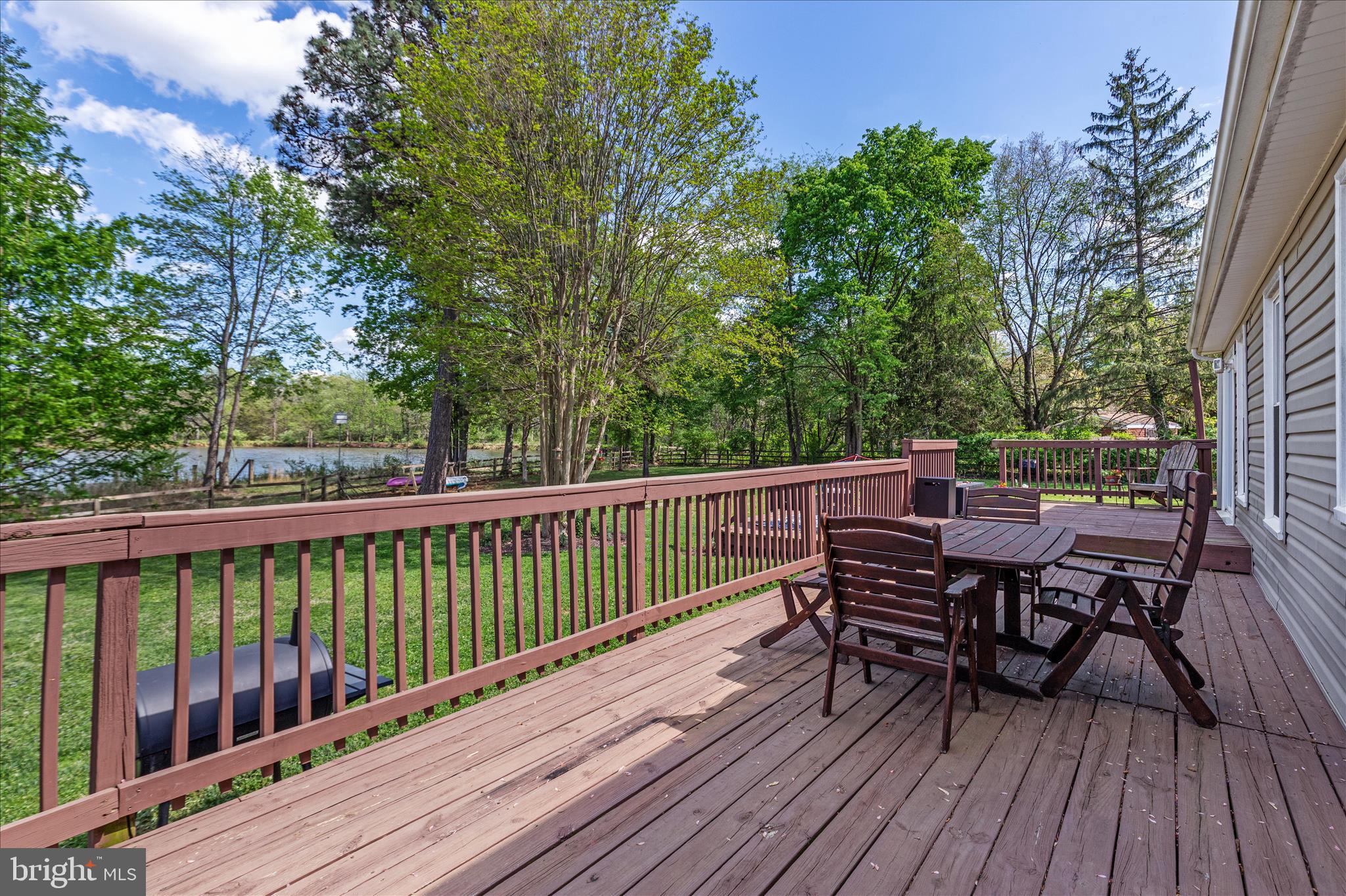 LAKEVIEW ESTATES - Residential