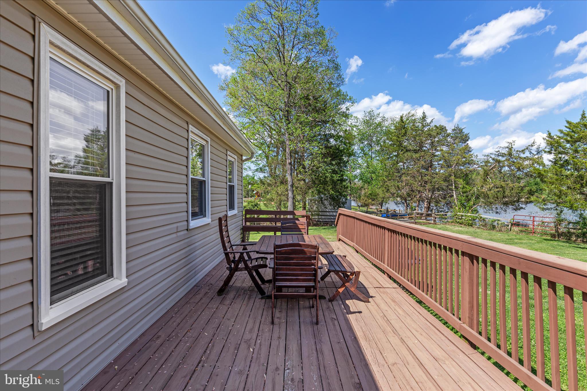 LAKEVIEW ESTATES - Residential