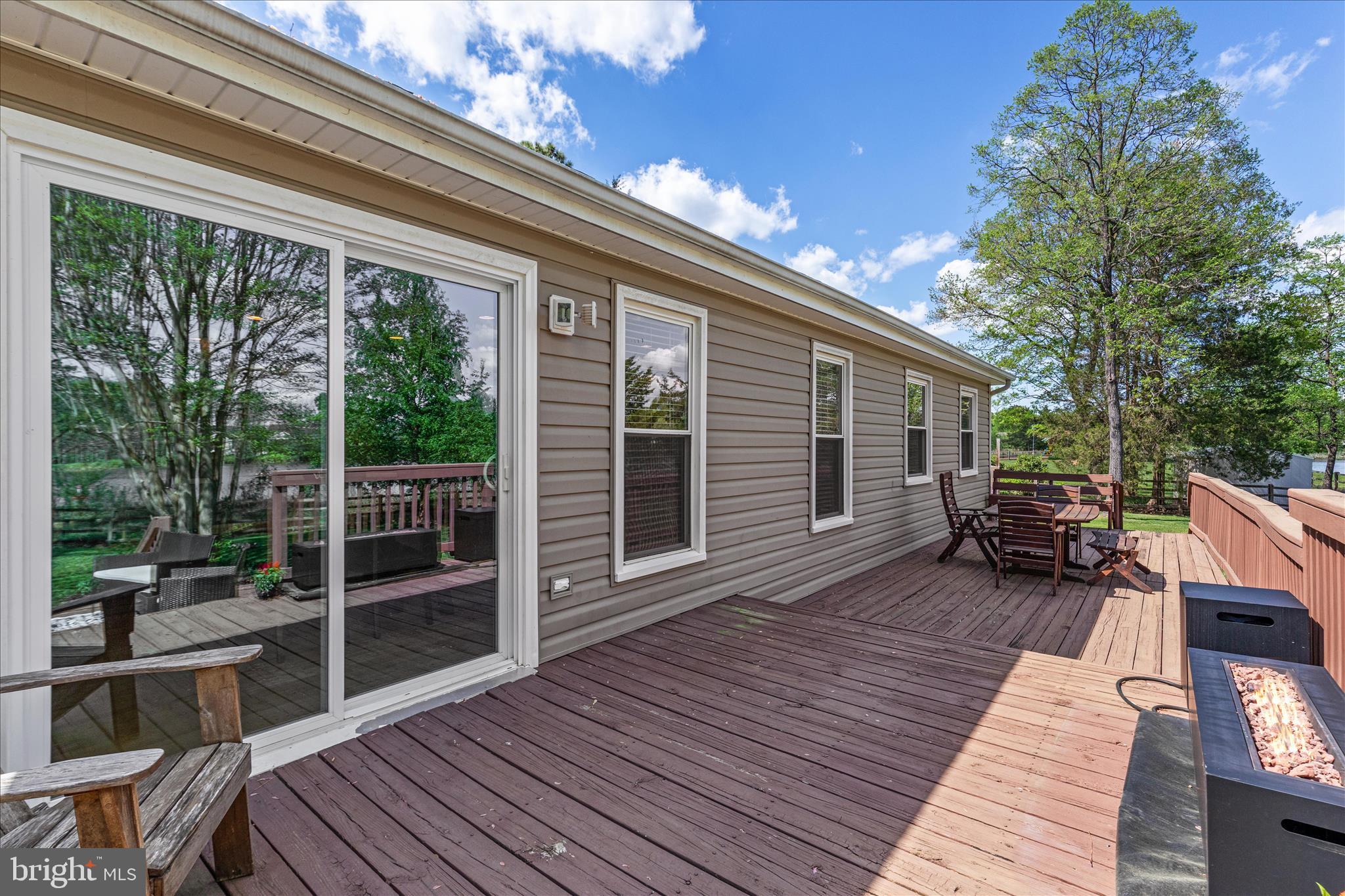 LAKEVIEW ESTATES - Residential